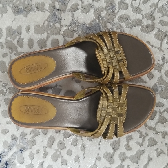 Slip on sandals. Size 7. Olive green.  Couger - Picture 5 of 6